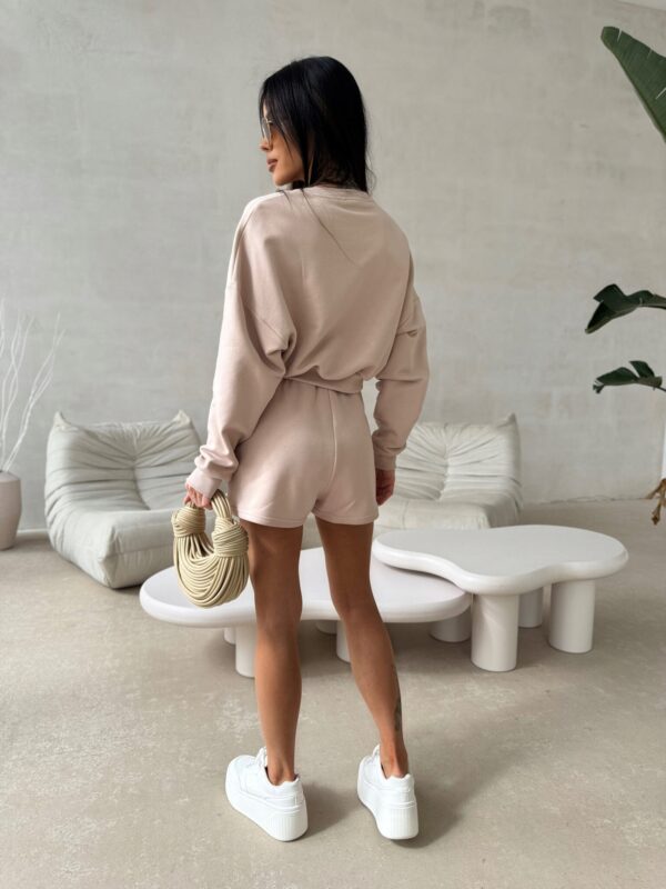 17451923556_2.jpg 17451923556